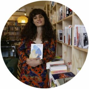 roxane david libraire, professeure de yoga et bibliothérapeute