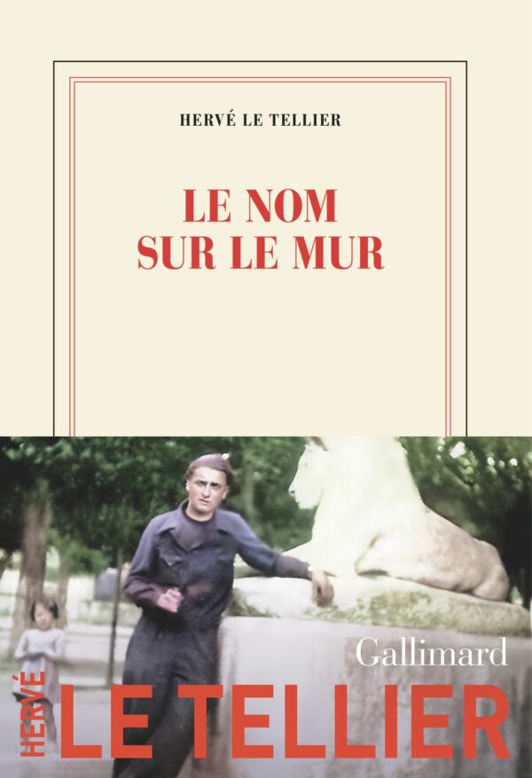 LE NOM SUR LE MUR